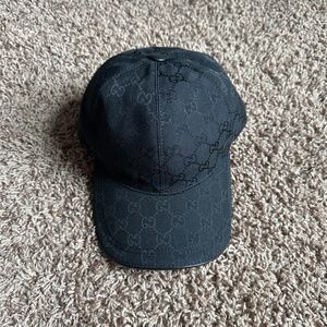Gucci jacquard logo cap 🔥